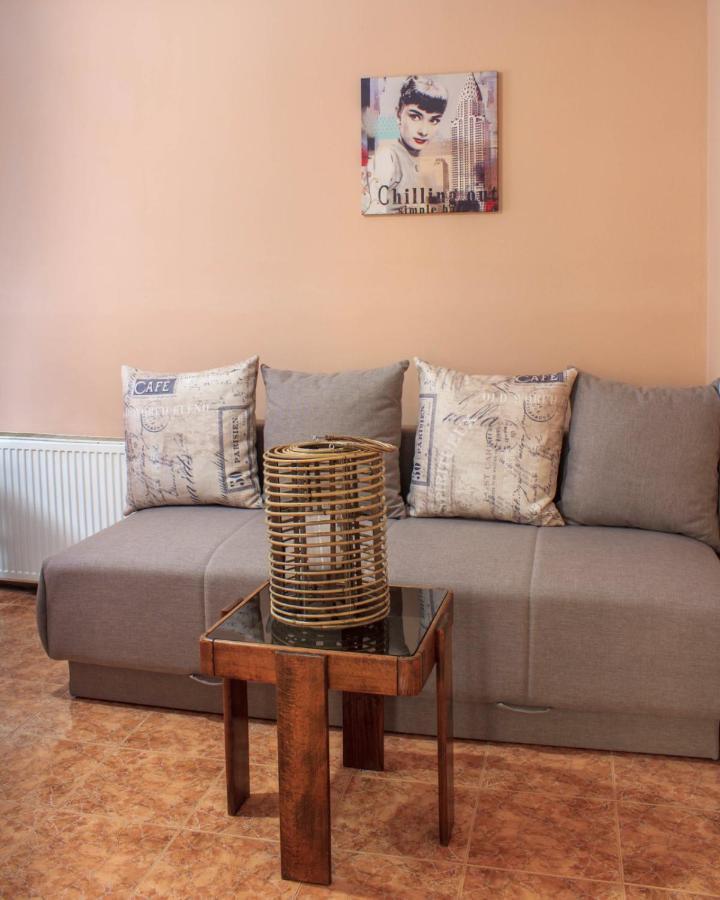 באינה באשטה Bb Downtown Apartment מראה חיצוני תמונה
