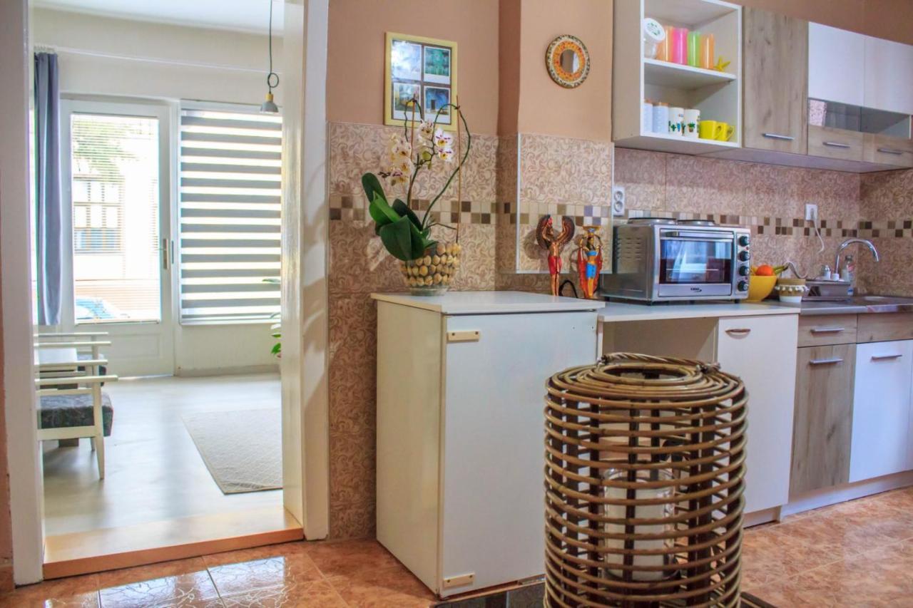 באינה באשטה Bb Downtown Apartment מראה חיצוני תמונה