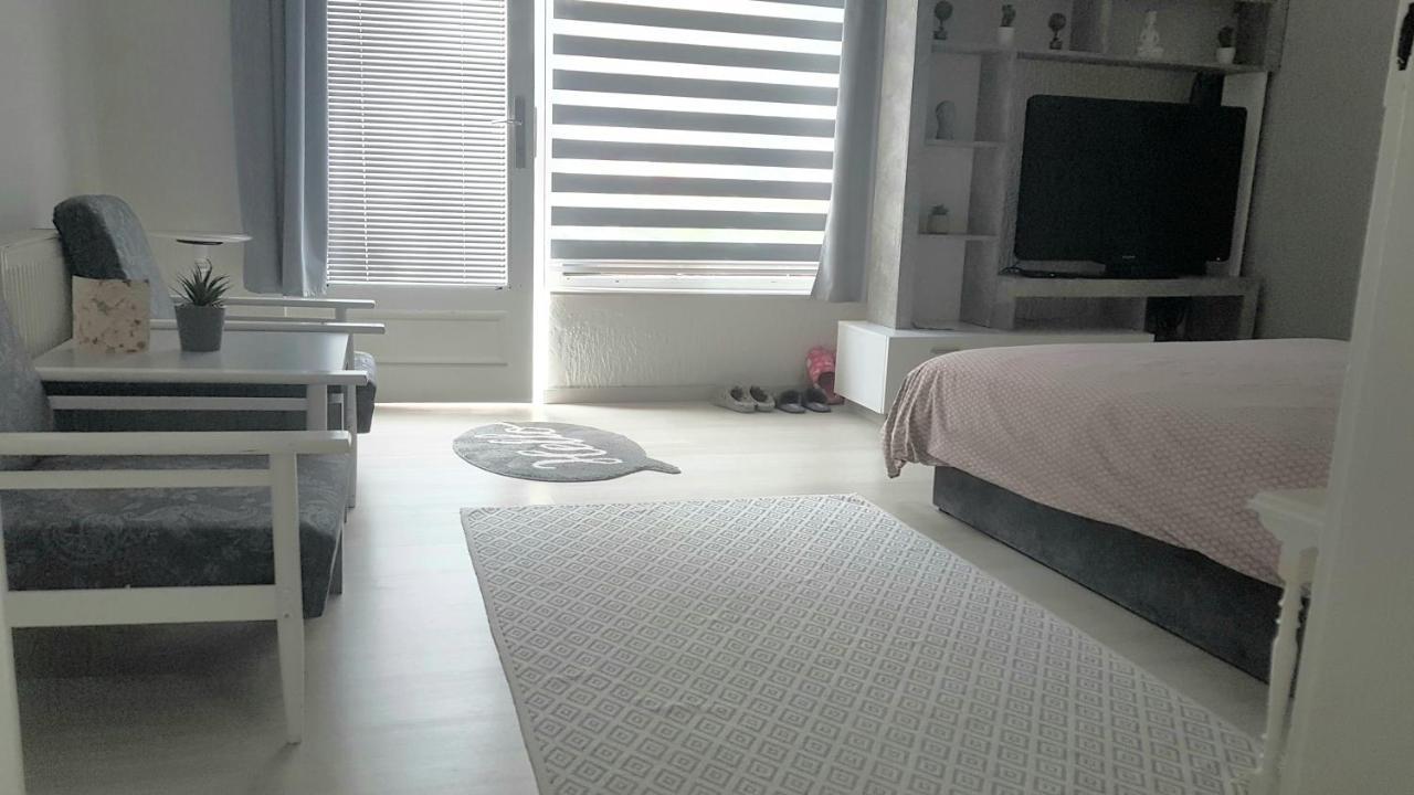 באינה באשטה Bb Downtown Apartment מראה חיצוני תמונה